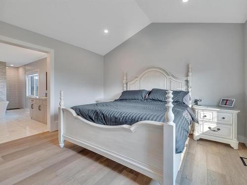 58108 Rge Rd 240, Rural Sturgeon County, AB - Indoor Photo Showing Bedroom