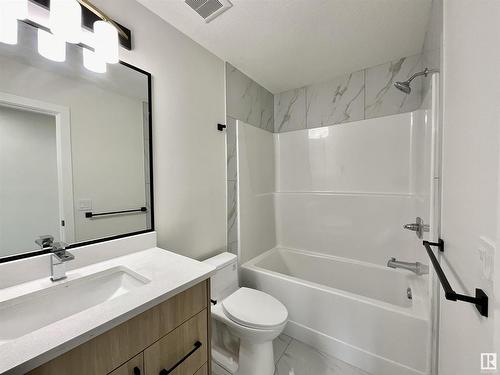 18216 94 Street, Edmonton, AB - Indoor Photo Showing Bathroom