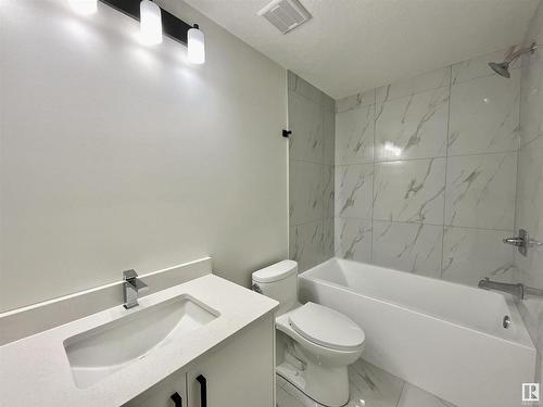 18216 94 Street, Edmonton, AB - Indoor Photo Showing Bathroom