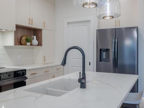 435 29 Street, Edmonton, AB - Indoor Photo Showing Kitchen With Double Sink With Upgraded Kitchen