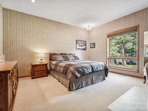 1040 50242 Rge Road 244 A, Rural Leduc County, AB - Indoor Photo Showing Bedroom