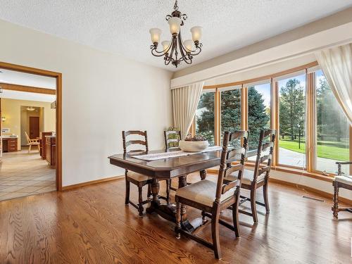 1040 50242 Rge Road 244 A, Rural Leduc County, AB - Indoor Photo Showing Dining Room