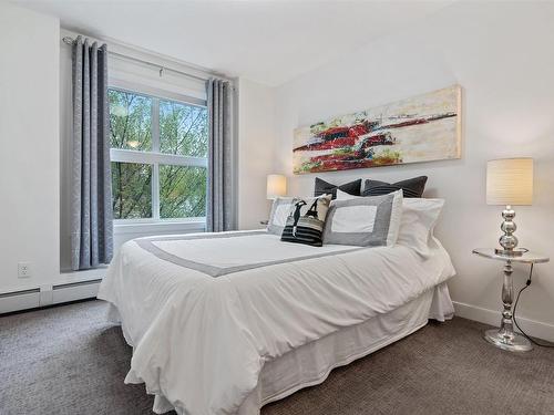 206 8515 99 Street, Edmonton, AB - Indoor Photo Showing Bedroom