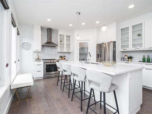 3609 Keswick Boulevard, Edmonton, AB - Indoor Photo Showing Kitchen With Upgraded Kitchen