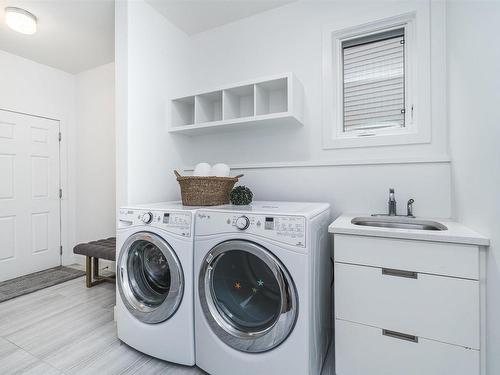 3609 Keswick Boulevard, Edmonton, AB - Indoor Photo Showing Laundry Room