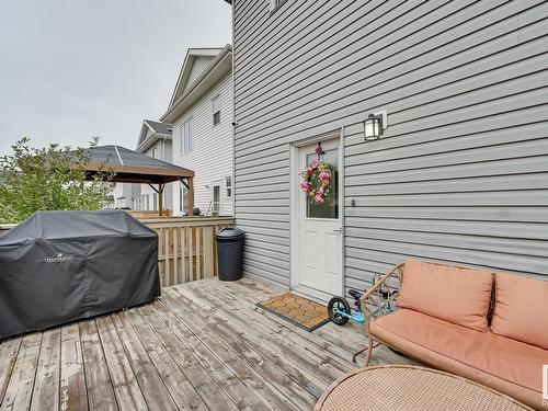 2611 21 Av Nw, Edmonton, AB 