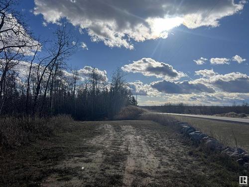 Hwy 651 Lily Lake Rd, Rural Sturgeon County, AB 