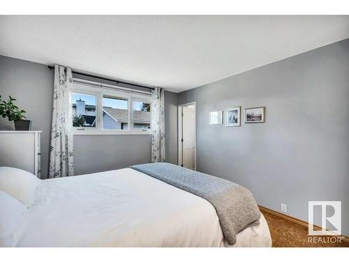 1 Greystone Cr, Sherwood Park, AB 