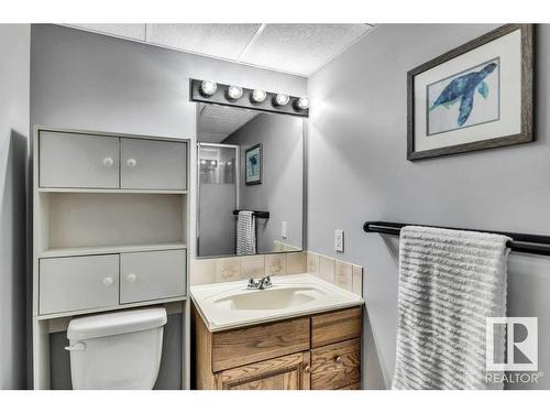 1 Greystone Cr, Sherwood Park, AB 