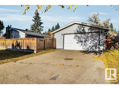 1 Greystone Cr, Sherwood Park, AB 