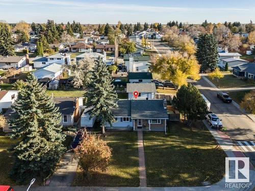 1 Greystone Cr, Sherwood Park, AB 