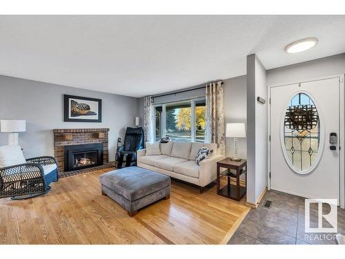 1 Greystone Cr, Sherwood Park, AB 