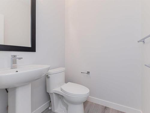 101 Edgefield Way, St. Albert, AB - Indoor Photo Showing Bathroom