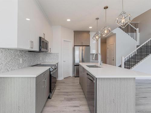 101 Edgefield Way, St. Albert, AB - Indoor Photo Showing Kitchen With Double Sink With Upgraded Kitchen