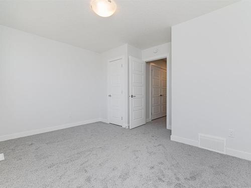 101 Edgefield Way, St. Albert, AB - Indoor Photo Showing Other Room