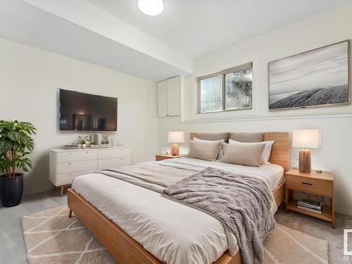 1839 Mill Woods E, Edmonton, AB - Indoor Photo Showing Bedroom