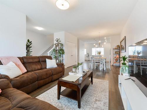 39 Joyal Way, St. Albert, AB - Indoor Photo Showing Living Room