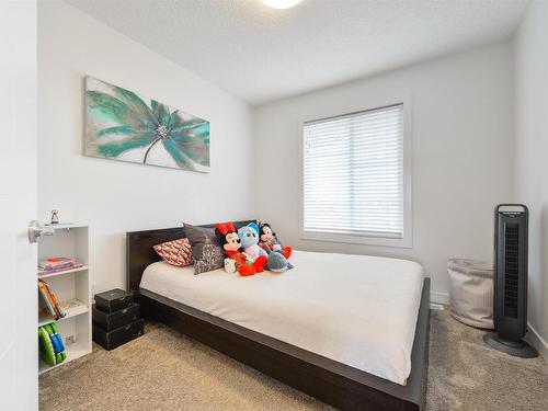 39 Joyal Way, St. Albert, AB - Indoor Photo Showing Bedroom