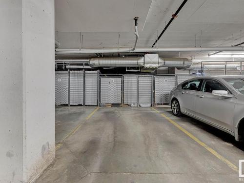 416 160 Magrath Road, Edmonton, AB - Indoor Photo Showing Garage