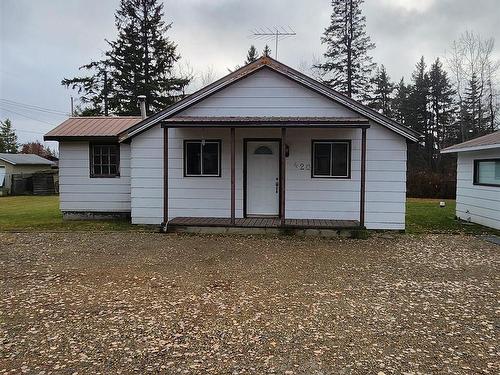 402 1St Av, Rural Wetaskiwin County, AB 