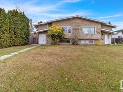 1478 KNOTTWOOD RD E NW  Edmonton, AB T6K 2J9