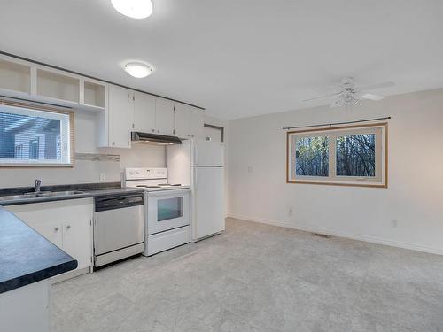 115 54126 Rge Road 30, Rural Lac Ste. Anne County, AB - Indoor Photo Showing Kitchen With Double Sink