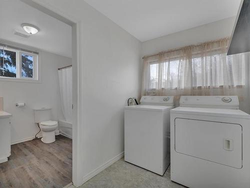 115 54126 Rge Road 30, Rural Lac Ste. Anne County, AB - Indoor Photo Showing Laundry Room