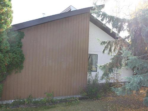 5429 Circle Drive, Elk Point, AB 