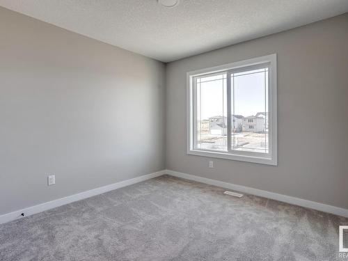 29 Waverly Way, Fort Saskatchewan, AB - Indoor Photo Showing Other Room