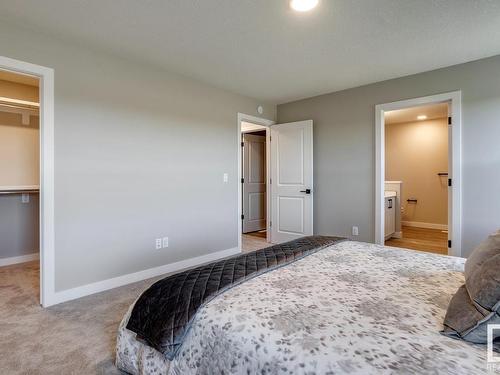 29 Waverly Way, Fort Saskatchewan, AB - Indoor Photo Showing Bedroom