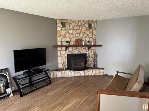 4732 48 St, Drayton Valley, AB 