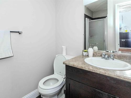 1621 64 Street Sw, Edmonton, AB - Indoor Photo Showing Bathroom