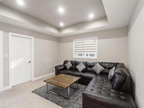 2504 22 Avenue Nw, Edmonton, AB - Indoor Photo Showing Living Room