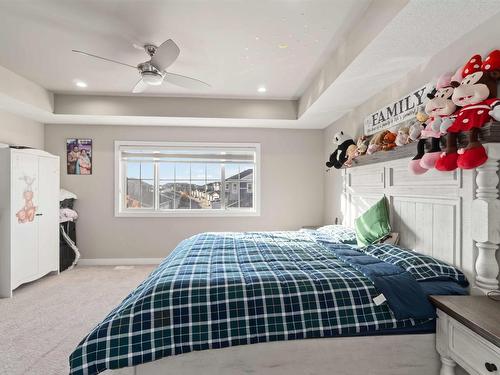 2504 22 Avenue Nw, Edmonton, AB - Indoor Photo Showing Bedroom