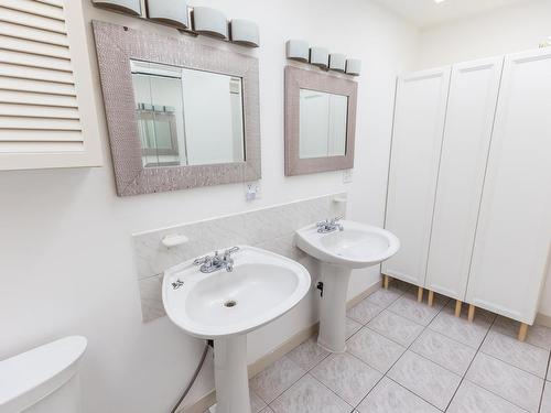 158 22106 South Cooking Lake Road, Rural Strathcona County, AB - Indoor Photo Showing Bathroom