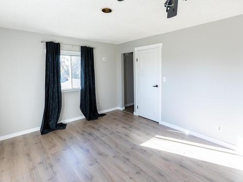 158 22106 South Cooking Lake Road, Rural Strathcona County, AB - Indoor Photo Showing Other Room