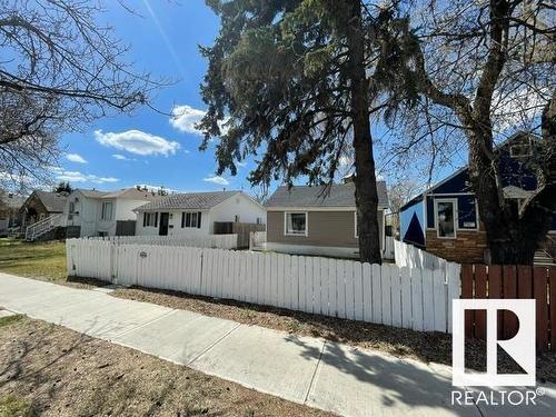 11944 77 St Nw, Edmonton, AB 