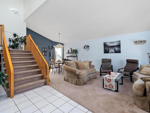 5813 56 St, Barrhead, AB 