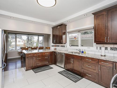 14719 59 Avenue, Edmonton, AB - Indoor Photo Showing Kitchen With Double Sink