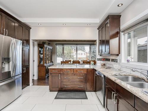 14719 59 Avenue, Edmonton, AB - Indoor Photo Showing Kitchen With Double Sink