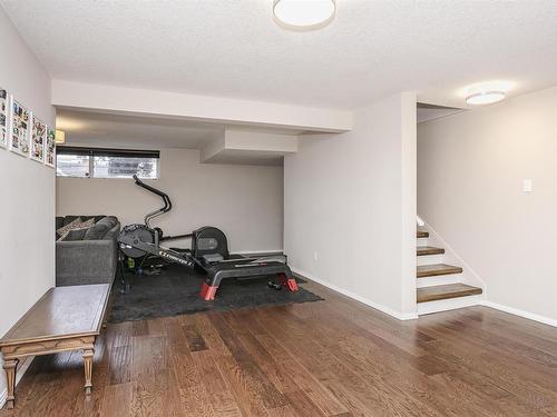 14719 59 Avenue, Edmonton, AB - Indoor