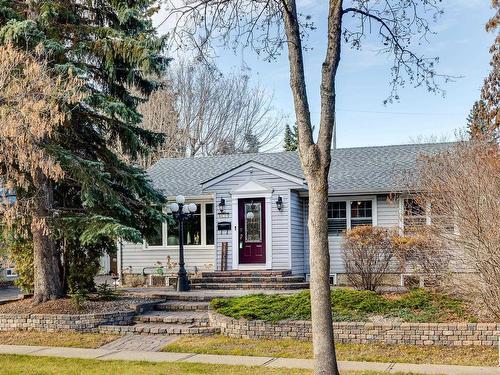 13 Gladstone Cr, St. Albert, AB 