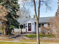 13 GLADSTONE CR  St. Albert, AB T8N 0W6