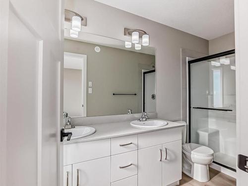 4602 72 Avenue, Beaumont, AB - Indoor Photo Showing Bathroom