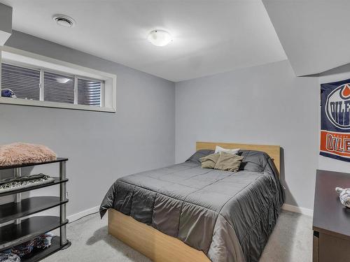 11506 16A Avenue, Edmonton, AB - Indoor Photo Showing Bedroom