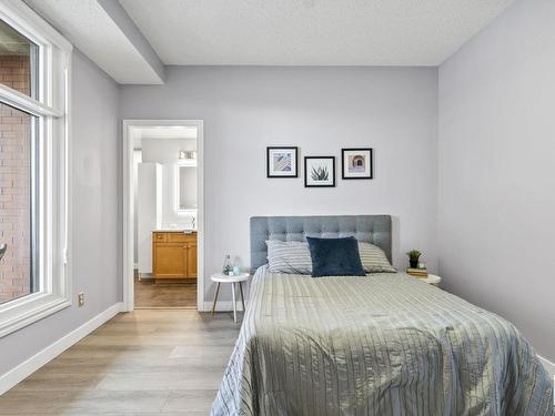 403 9020 Jasper Avenue, Edmonton, AB - Indoor Photo Showing Bedroom