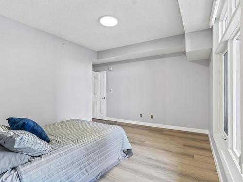 403 9020 Jasper Avenue, Edmonton, AB - Indoor Photo Showing Bedroom