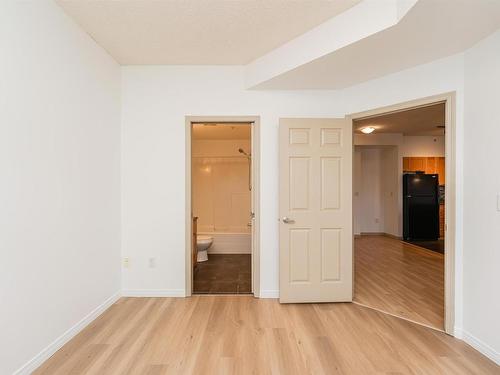 2-106 4245 139 Avenue, Edmonton, AB - Indoor Photo Showing Other Room