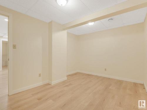 11307 10 Avenue, Edmonton, AB - Indoor Photo Showing Other Room