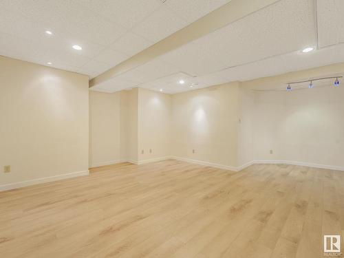 11307 10 Avenue, Edmonton, AB - Indoor